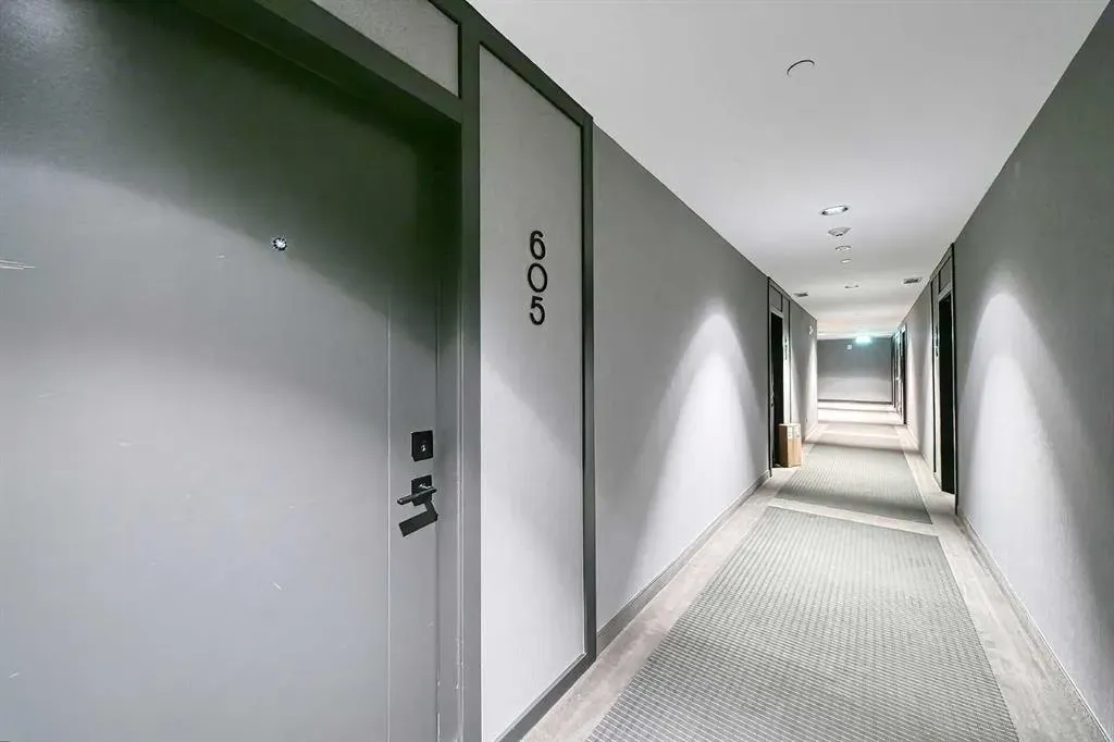 8505 Broadcast Avenue SW, #605