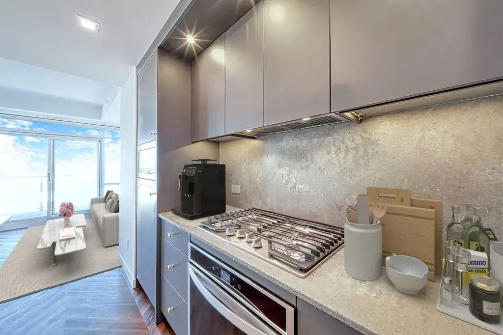 8505 Broadcast Avenue SW, #605