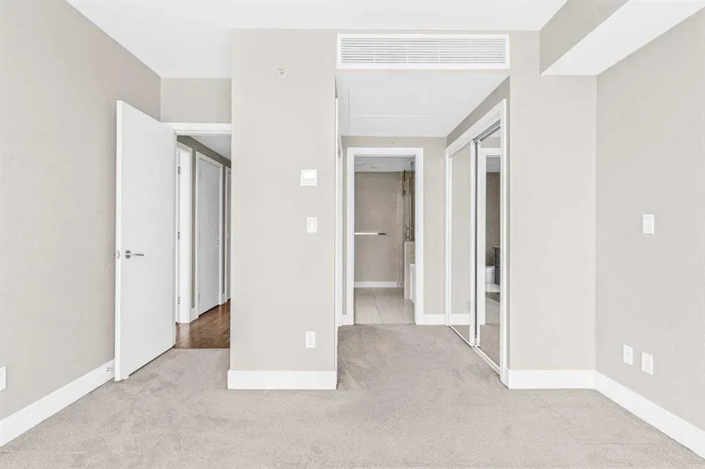 519 Riverfront Avenue SE, #303