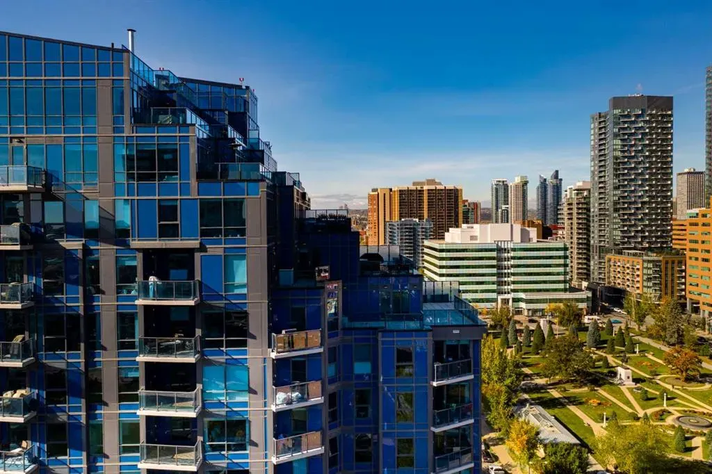 303 13 Avenue SW, #407