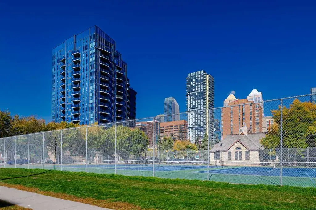 303 13 Avenue SW, #407
