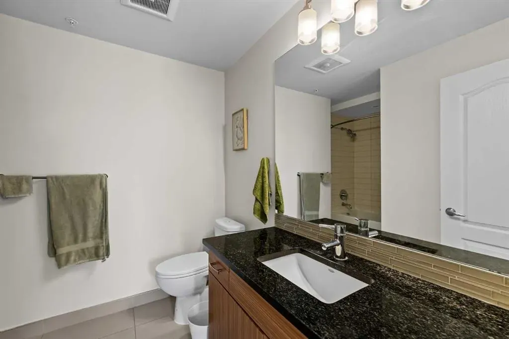 303 13 Avenue SW, #407
