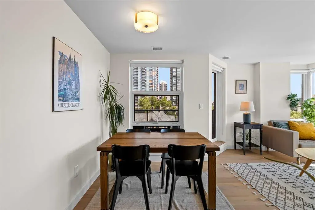 303 13 Avenue SW, #407