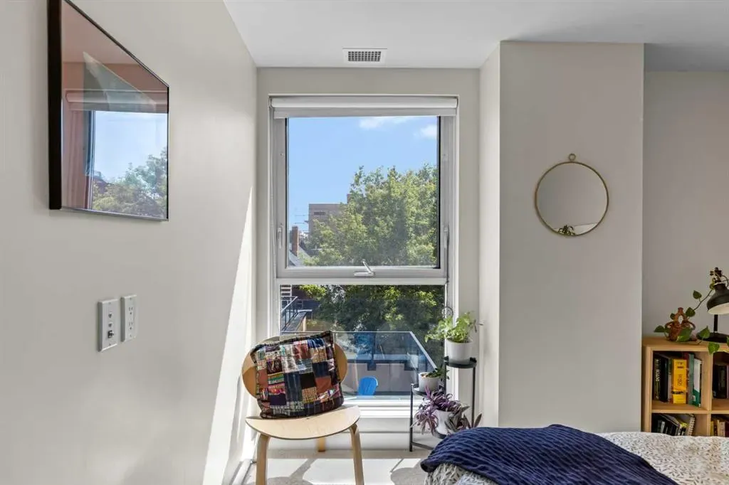 303 13 Avenue SW, #407