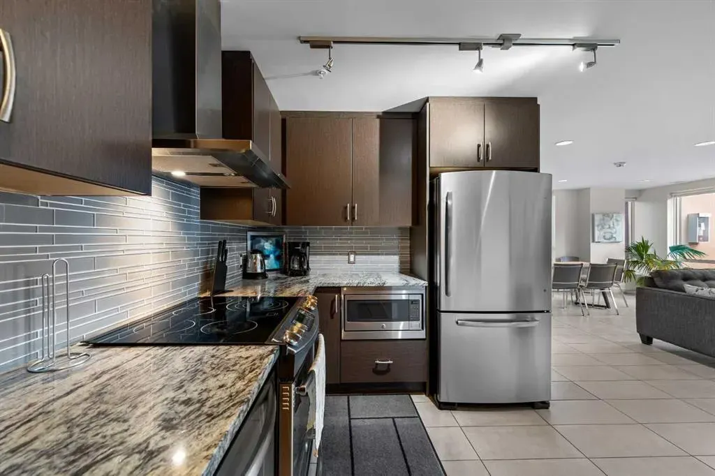 303 13 Avenue SW, #407
