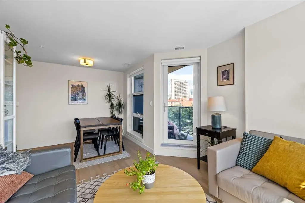 303 13 Avenue SW, #407