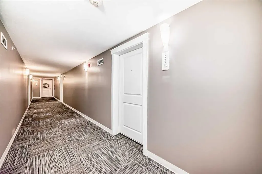 11 Mahogany Row SE, #2416