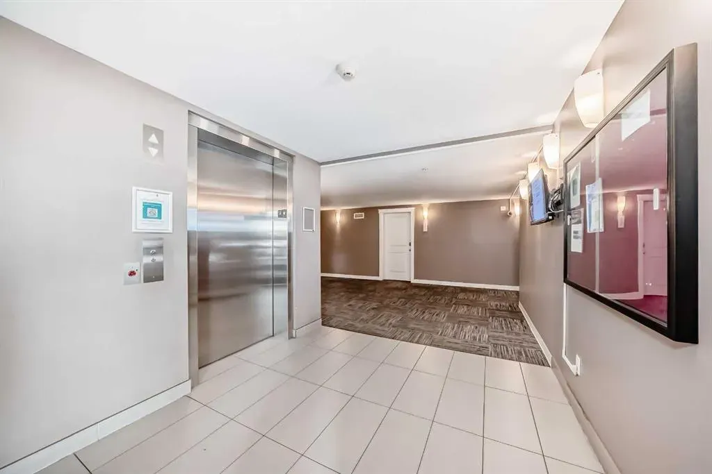 11 Mahogany Row SE, #2416