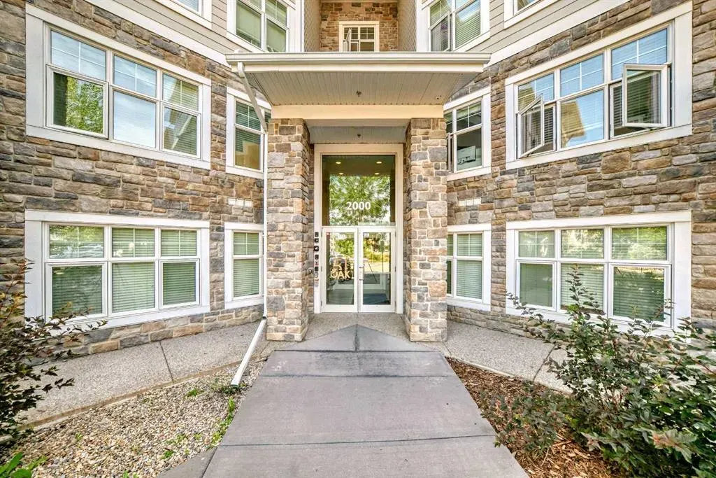 11 Mahogany Row SE, #2416