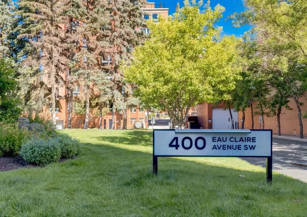 400 Eau Claire Avenue SW, #8103