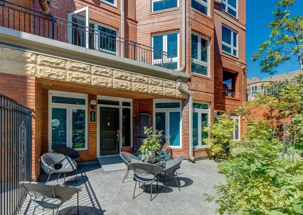 400 Eau Claire Avenue SW, #8103