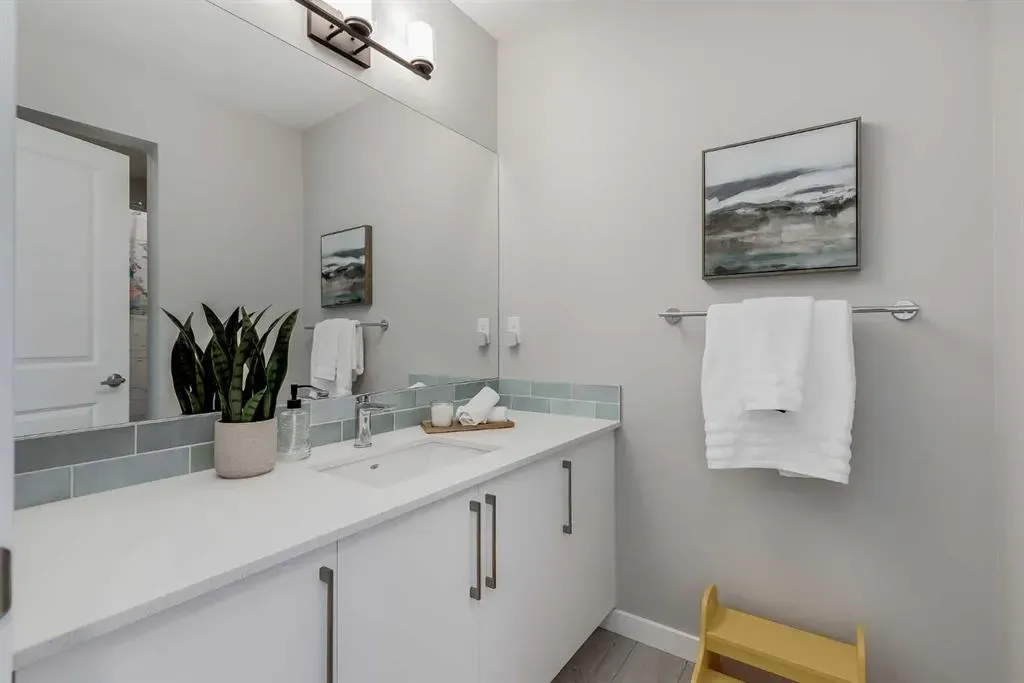 200 Magnolia Terrace SE