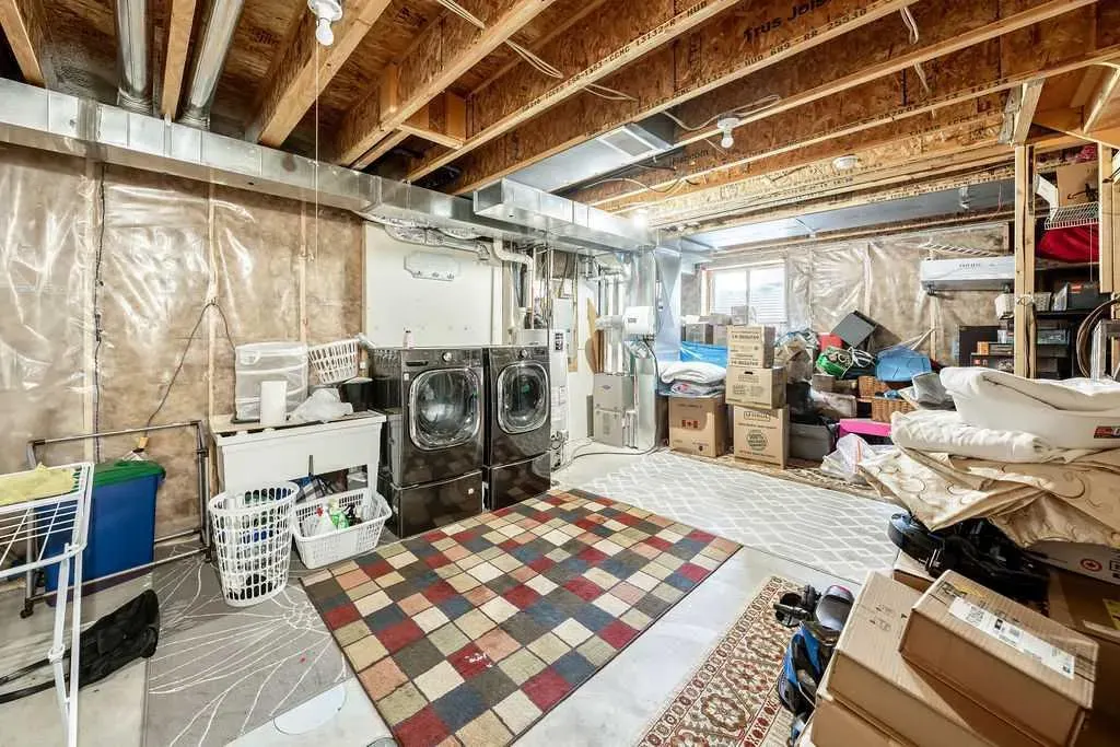 415 Mahogany Boulevard SE