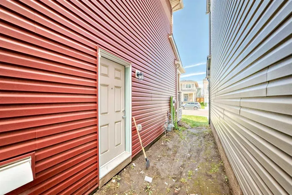 55 Carringwood Grove NW