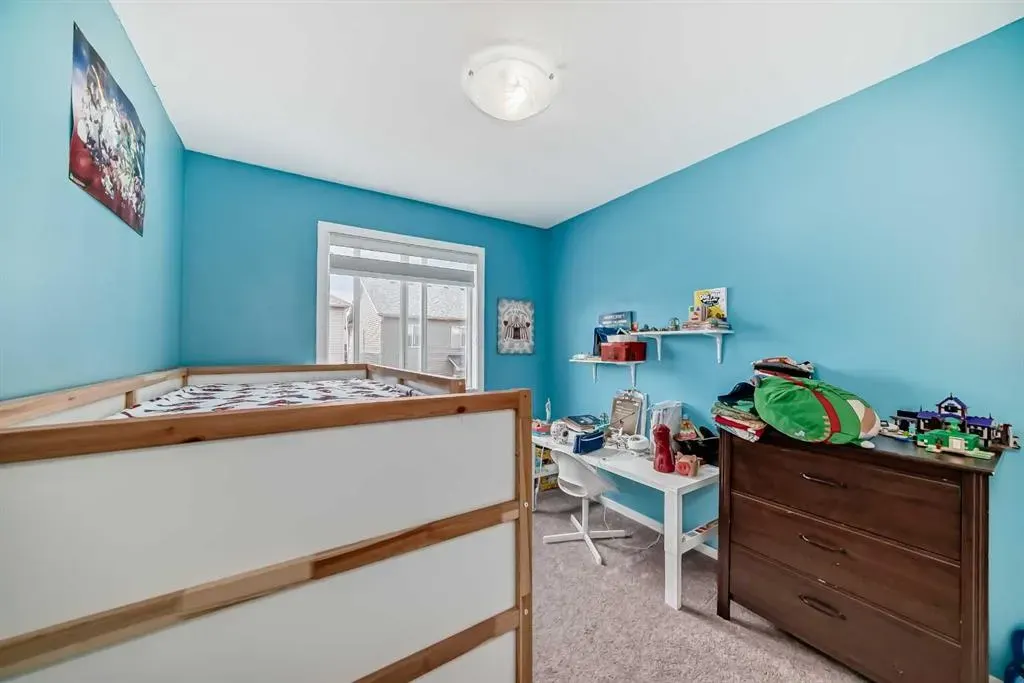 55 Carringwood Grove NW