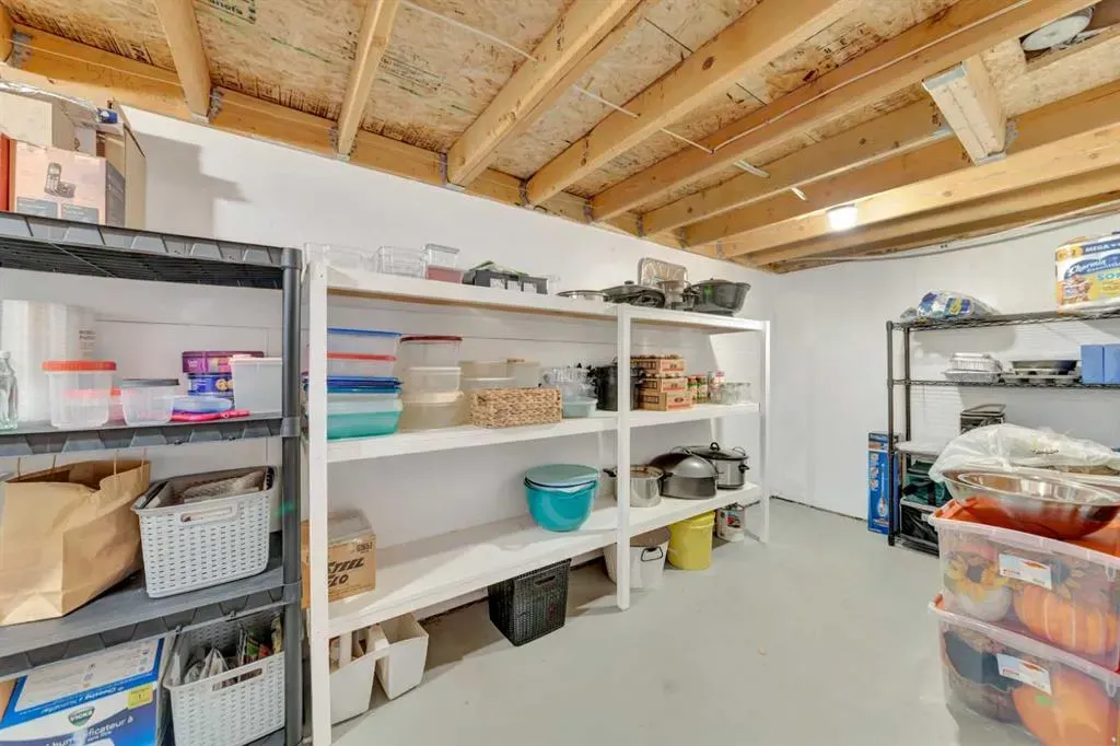2115 52B Avenue, #12