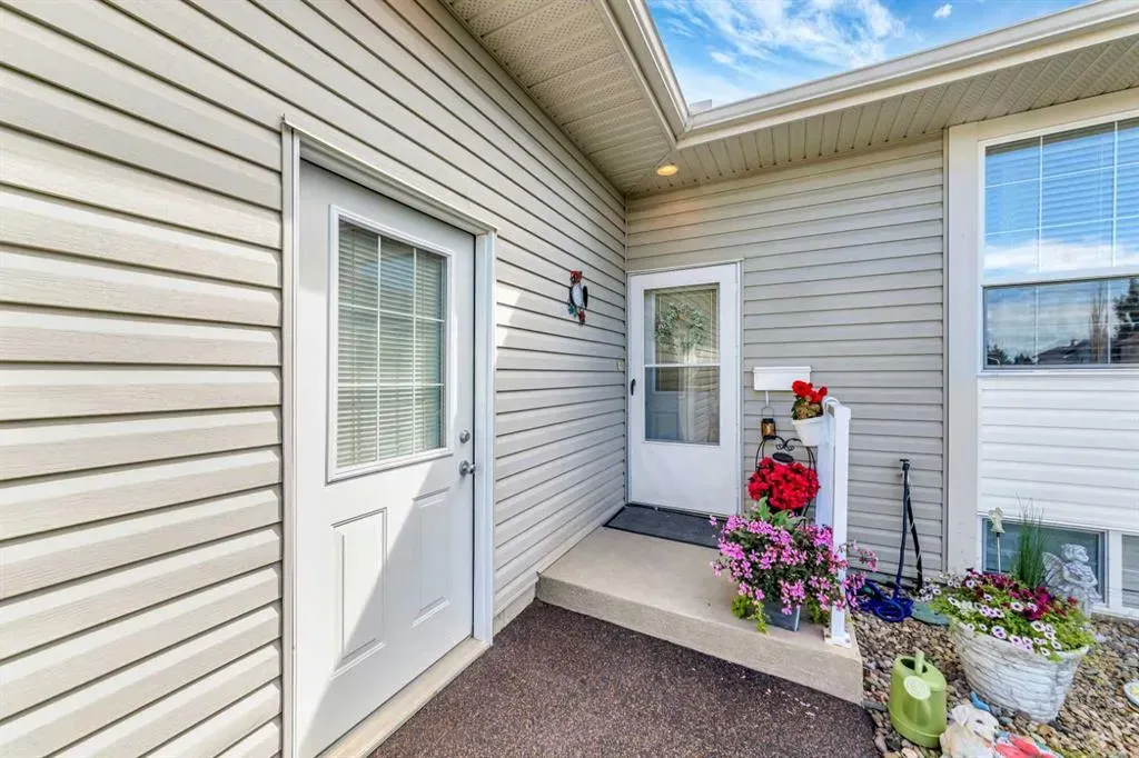 2115 52B Avenue, #12