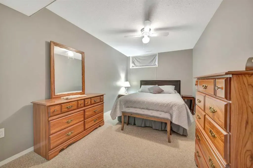 2115 52B Avenue, #12
