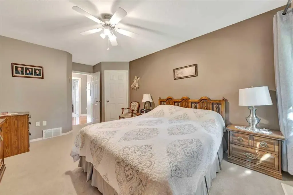 2115 52B Avenue, #12