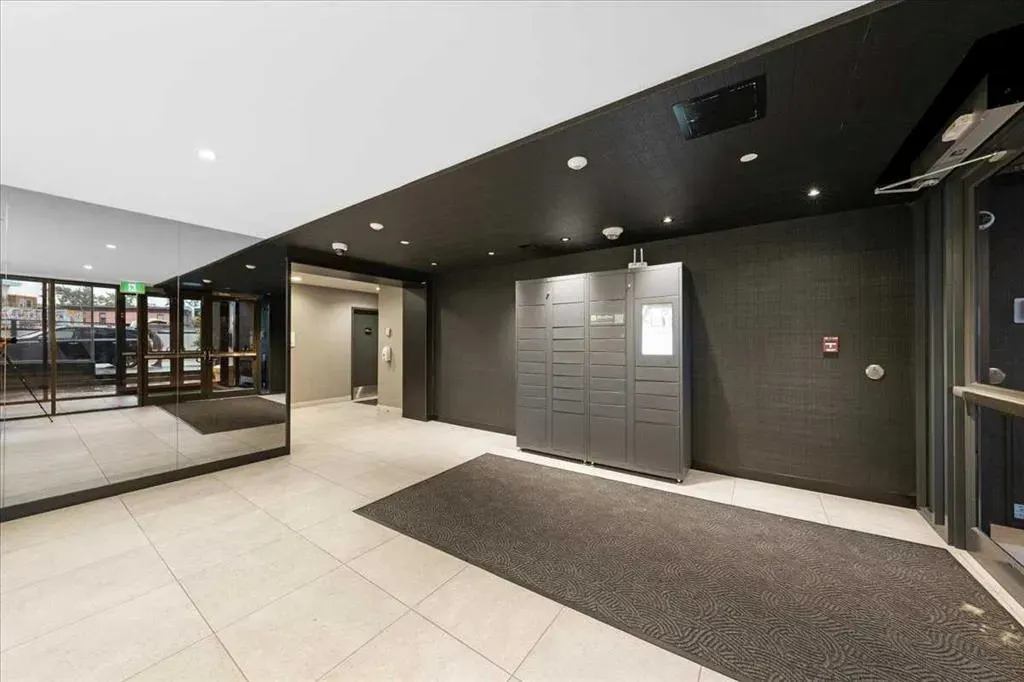 327 9A Street NW, #310