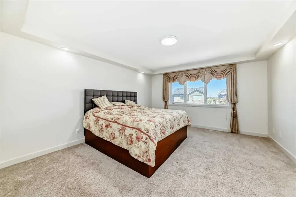 314 Evanston Drive NW