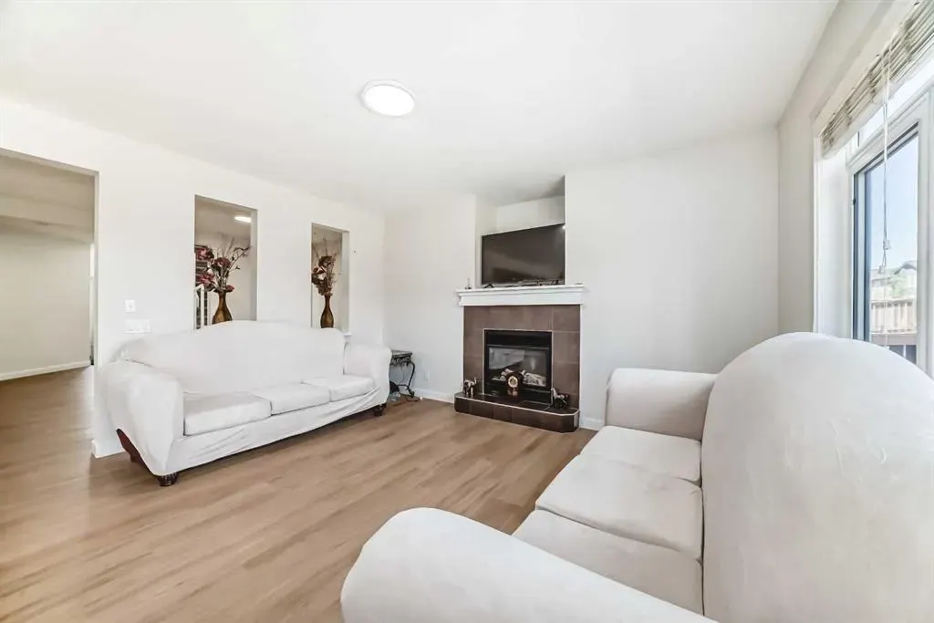 314 Evanston Drive NW