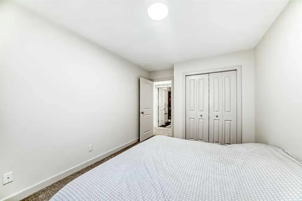 314 Evanston Drive NW