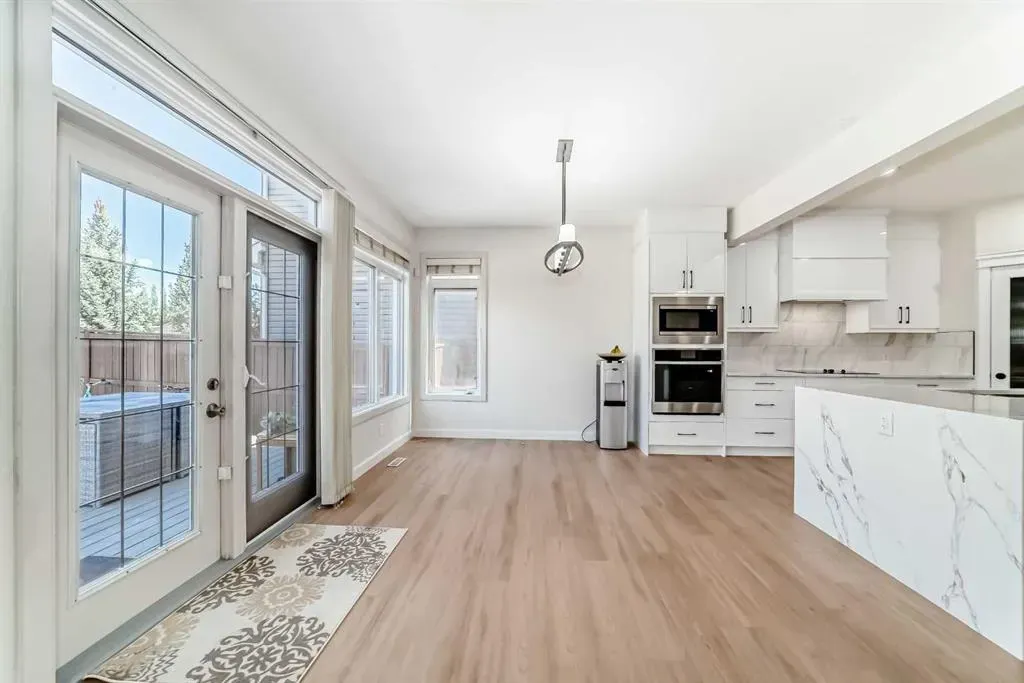 314 Evanston Drive NW