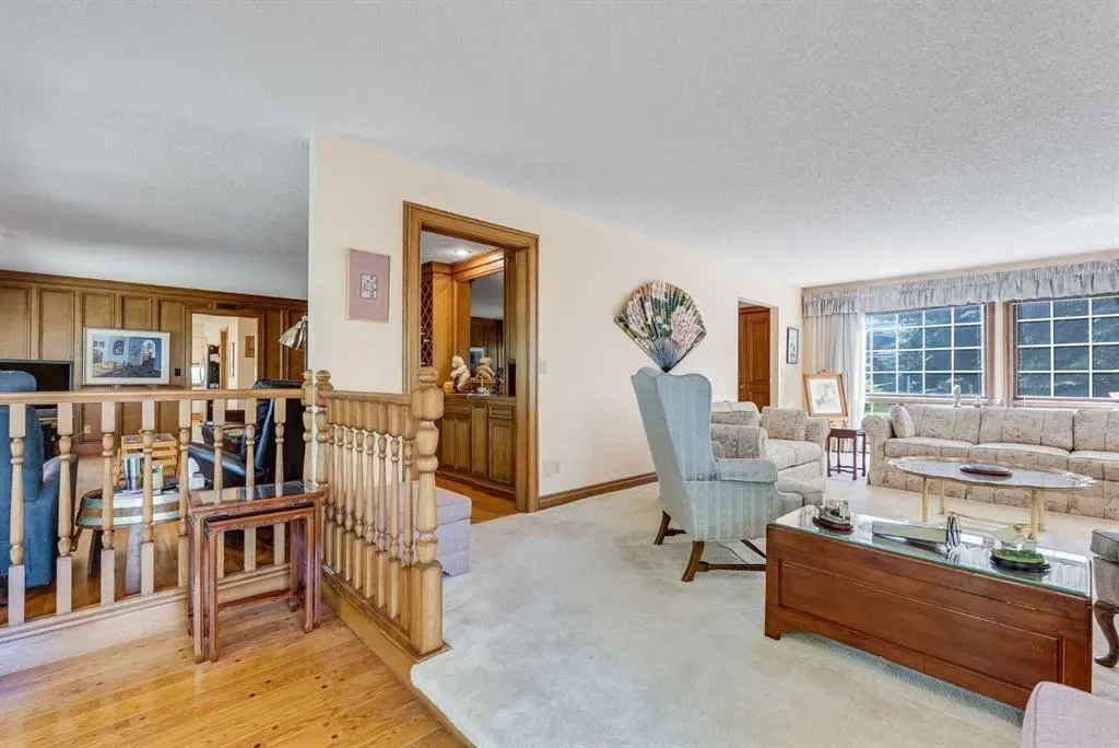 279 Canterville Drive SW