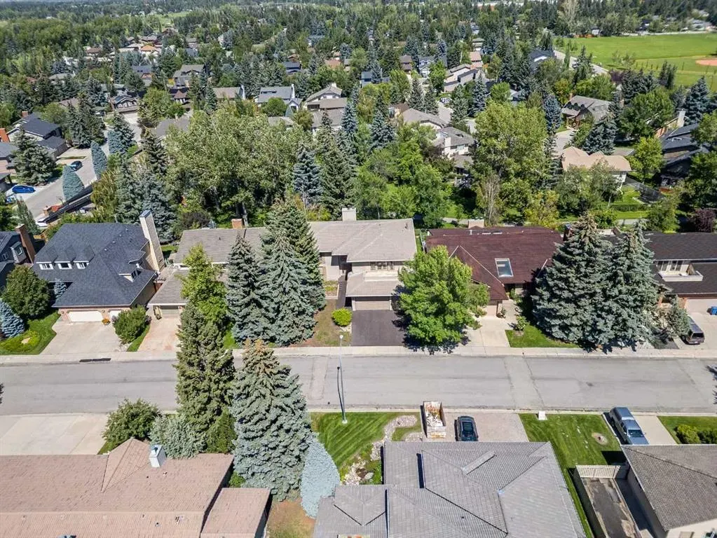 279 Canterville Drive SW