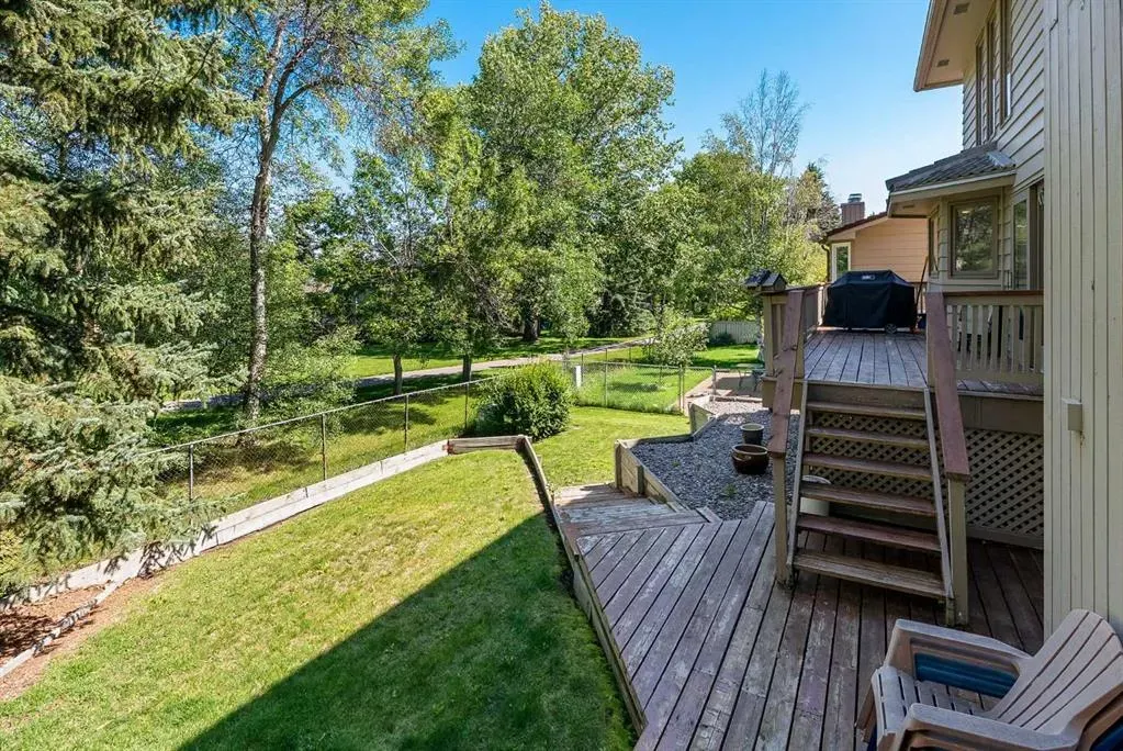 279 Canterville Drive SW