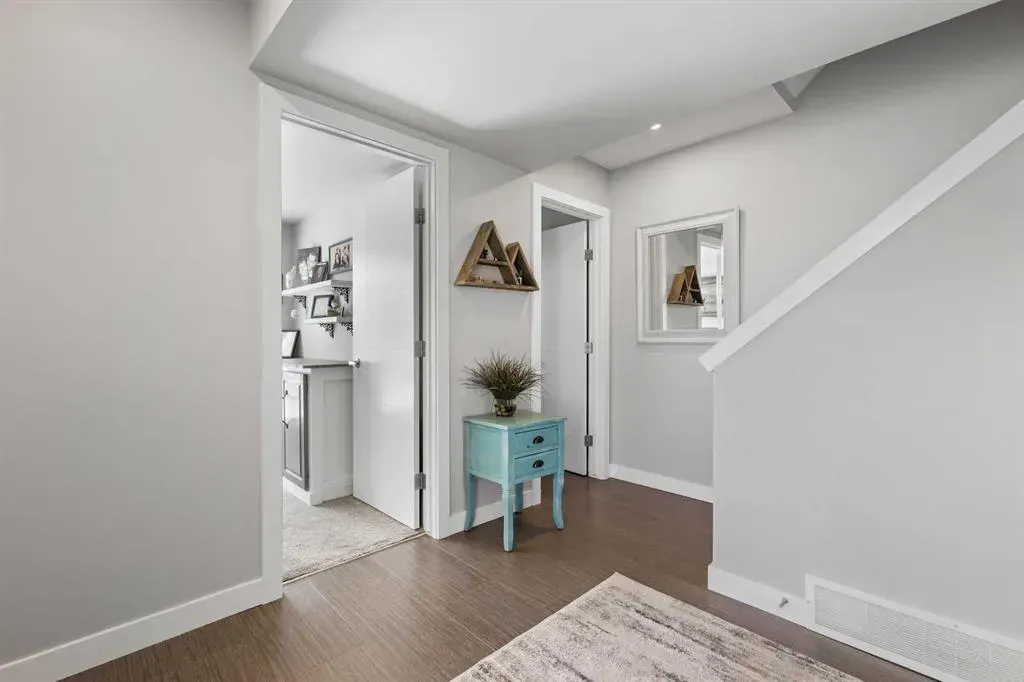 502 Drake Landing Wynd
