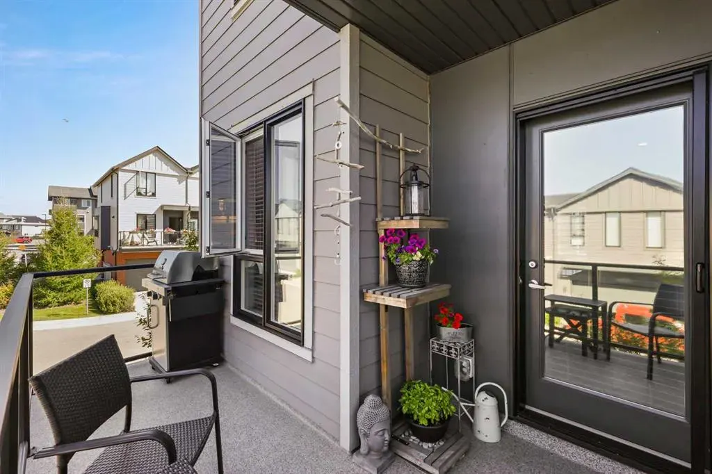 502 Drake Landing Wynd