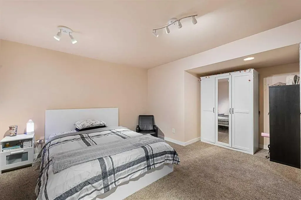127 Martin Crossing Court NE