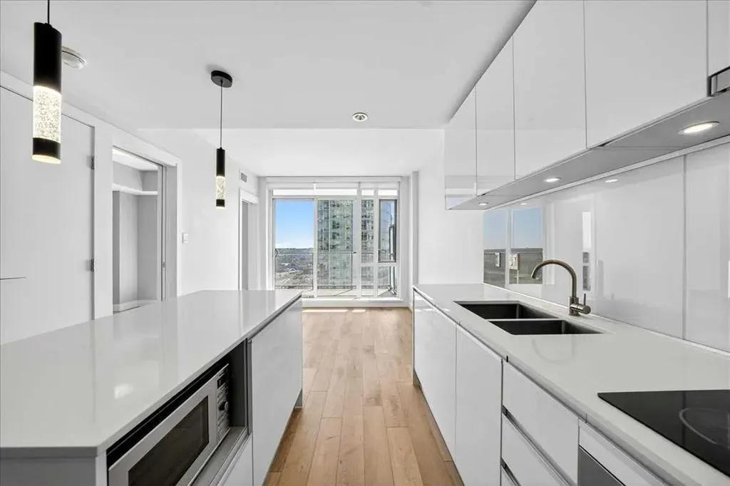1122 3 Street SE, #2703