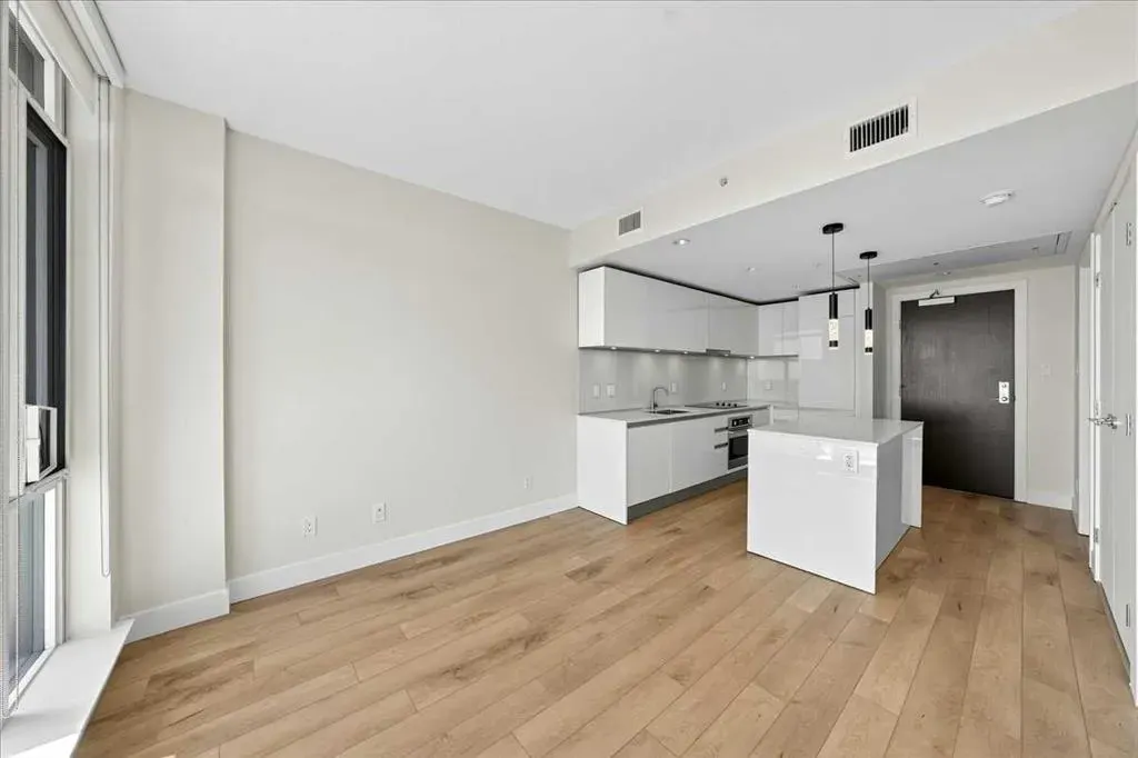 1122 3 Street SE, #2703