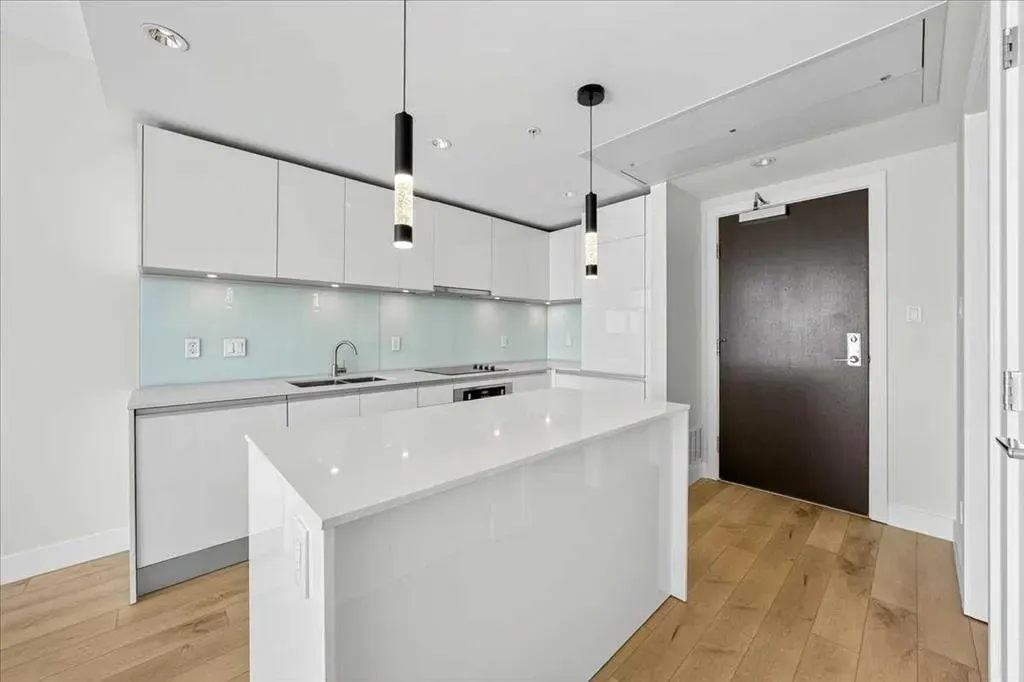 1122 3 Street SE, #2703