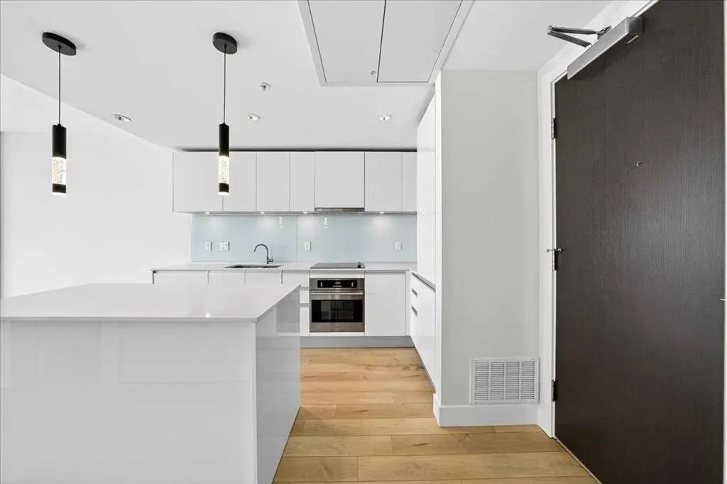 1122 3 Street SE, #2703