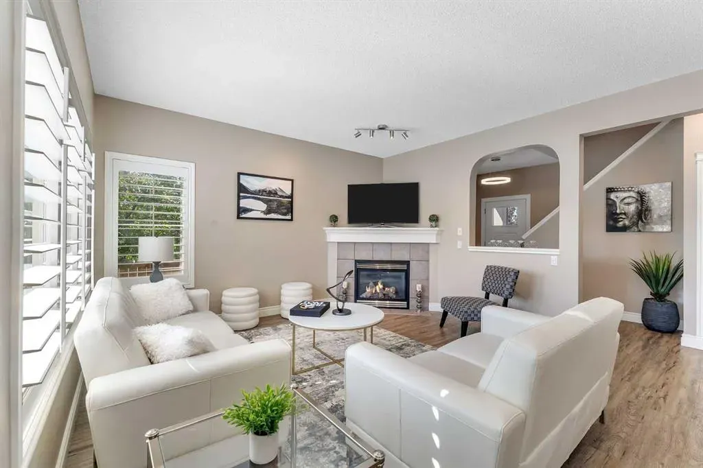 209 Sagewood Grove SW