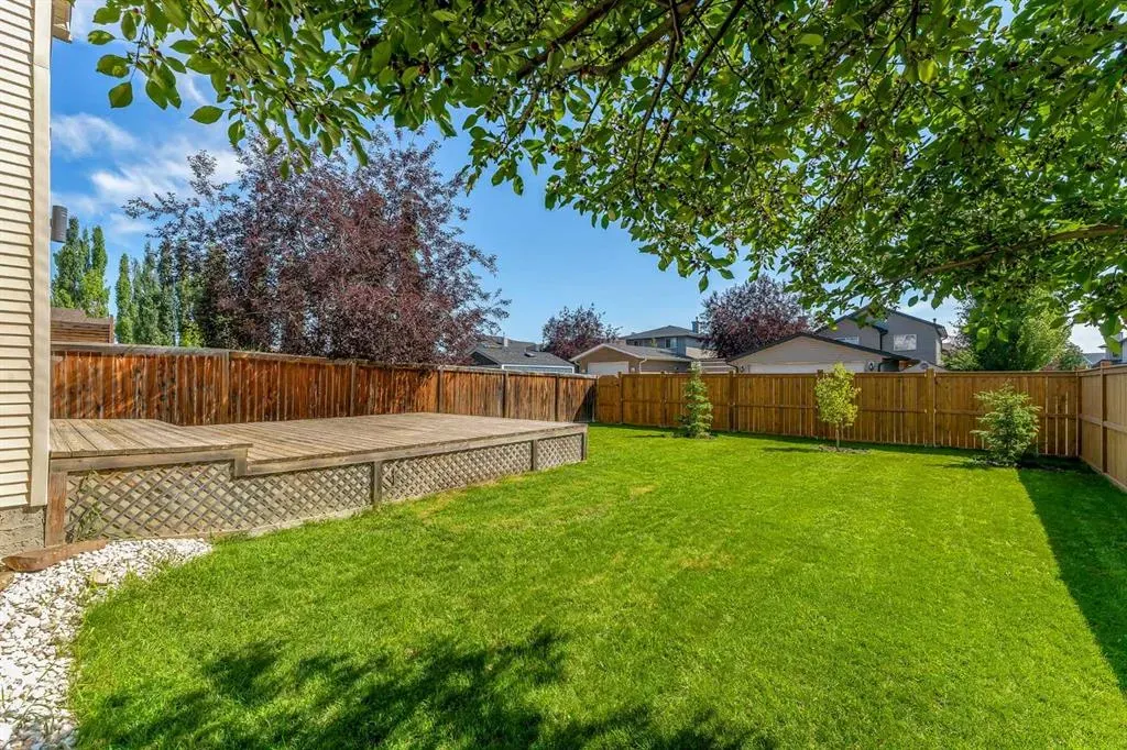 209 Sagewood Grove SW