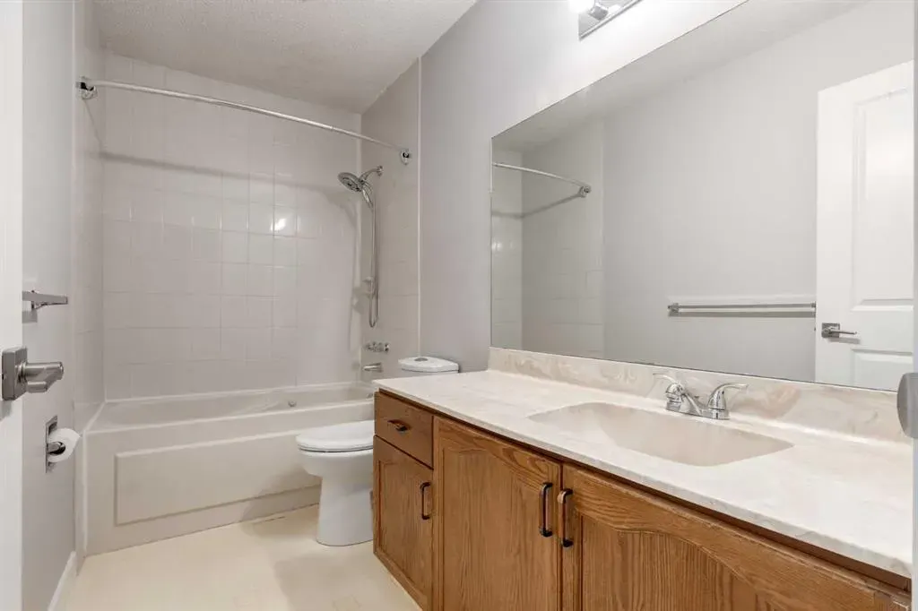 245 Cedarwood Park SW