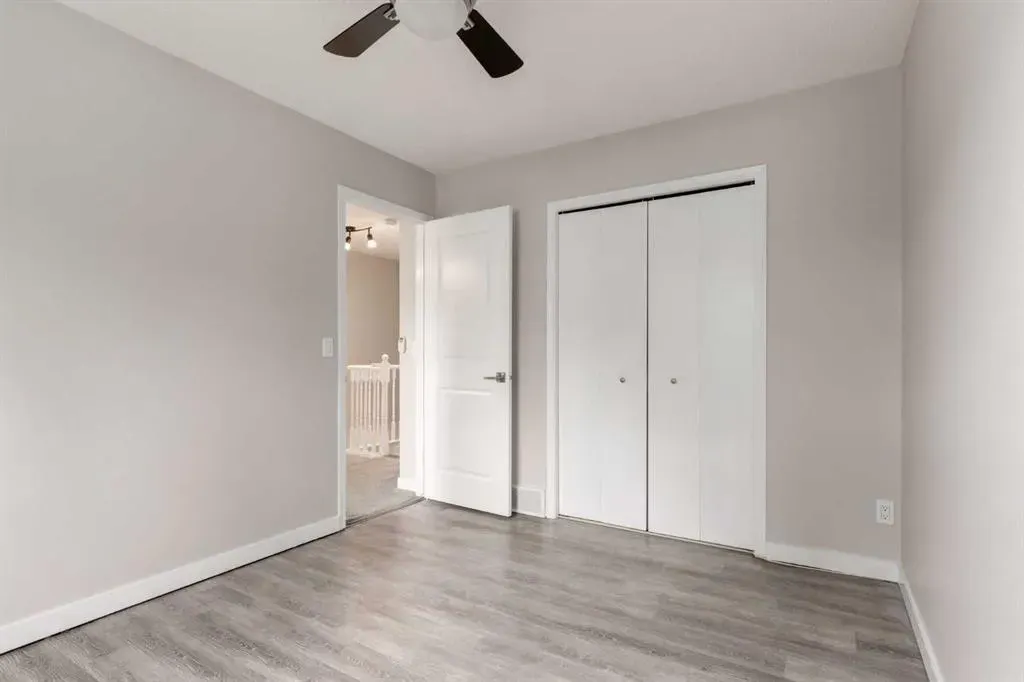 245 Cedarwood Park SW