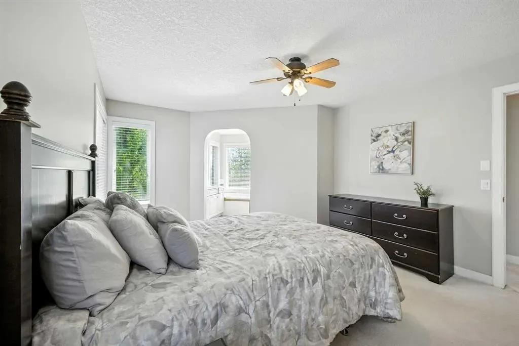 58 Tuscany Ridge View NW
