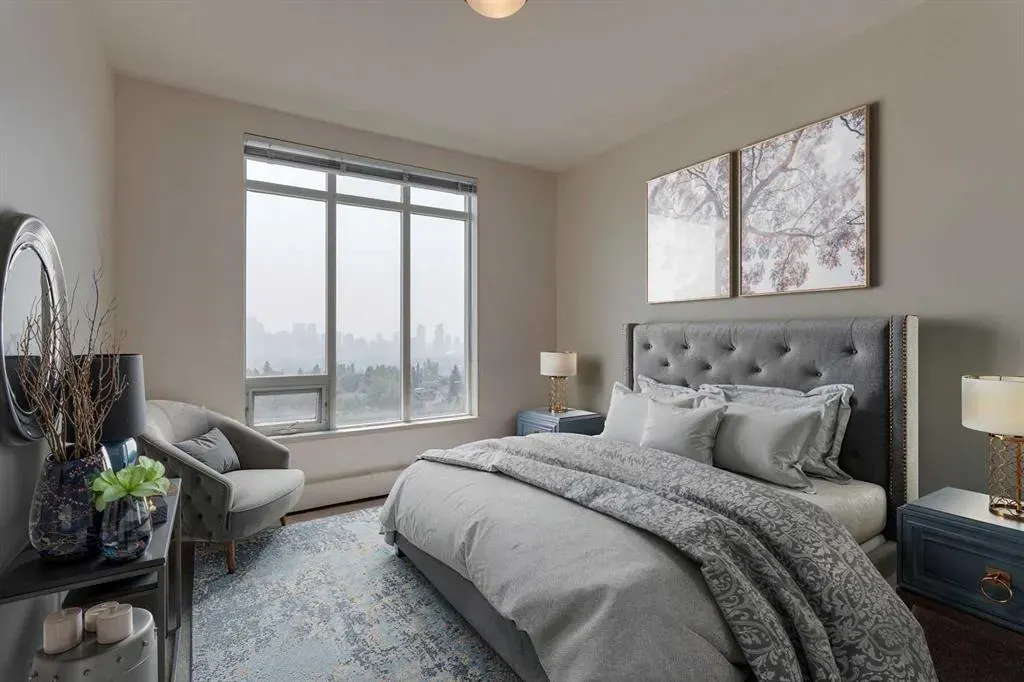 1718 14 Avenue NW, #809