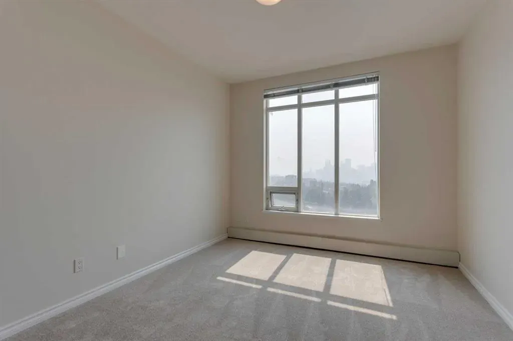 1718 14 Avenue NW, #809