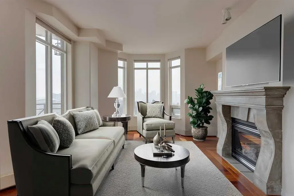 1718 14 Avenue NW, #809
