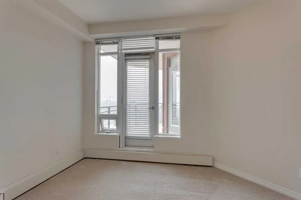 1718 14 Avenue NW, #809