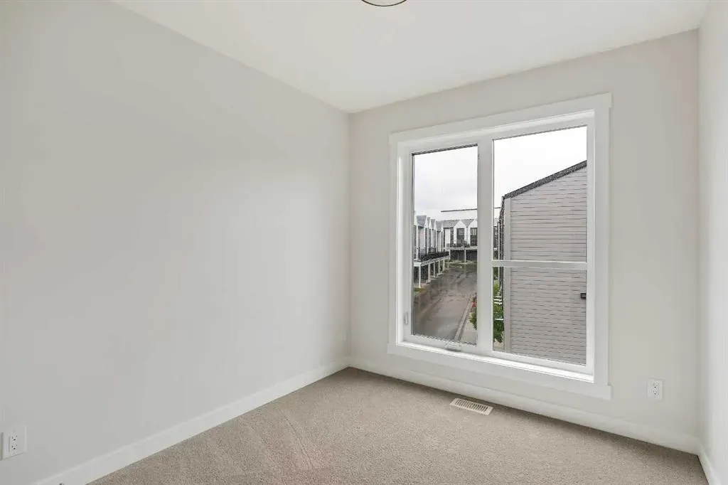 405 Sovereign Common SW