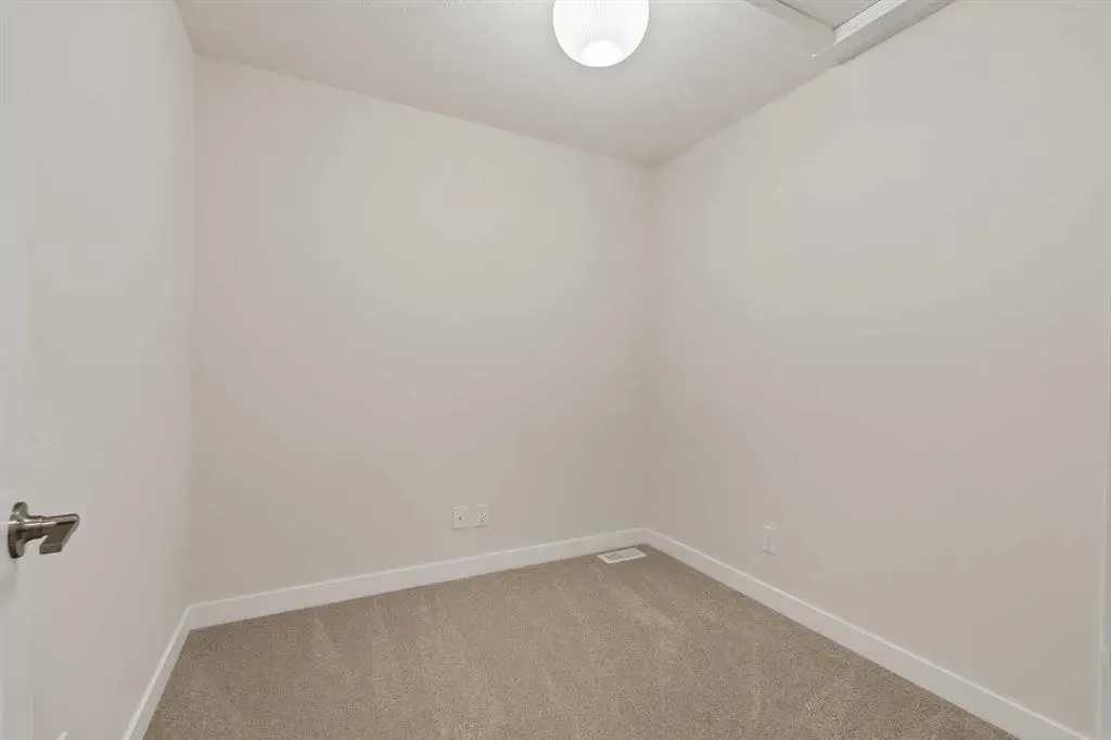405 Sovereign Common SW