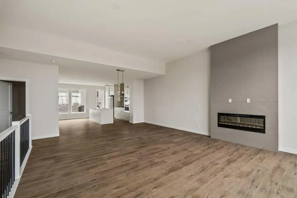 405 Sovereign Common SW